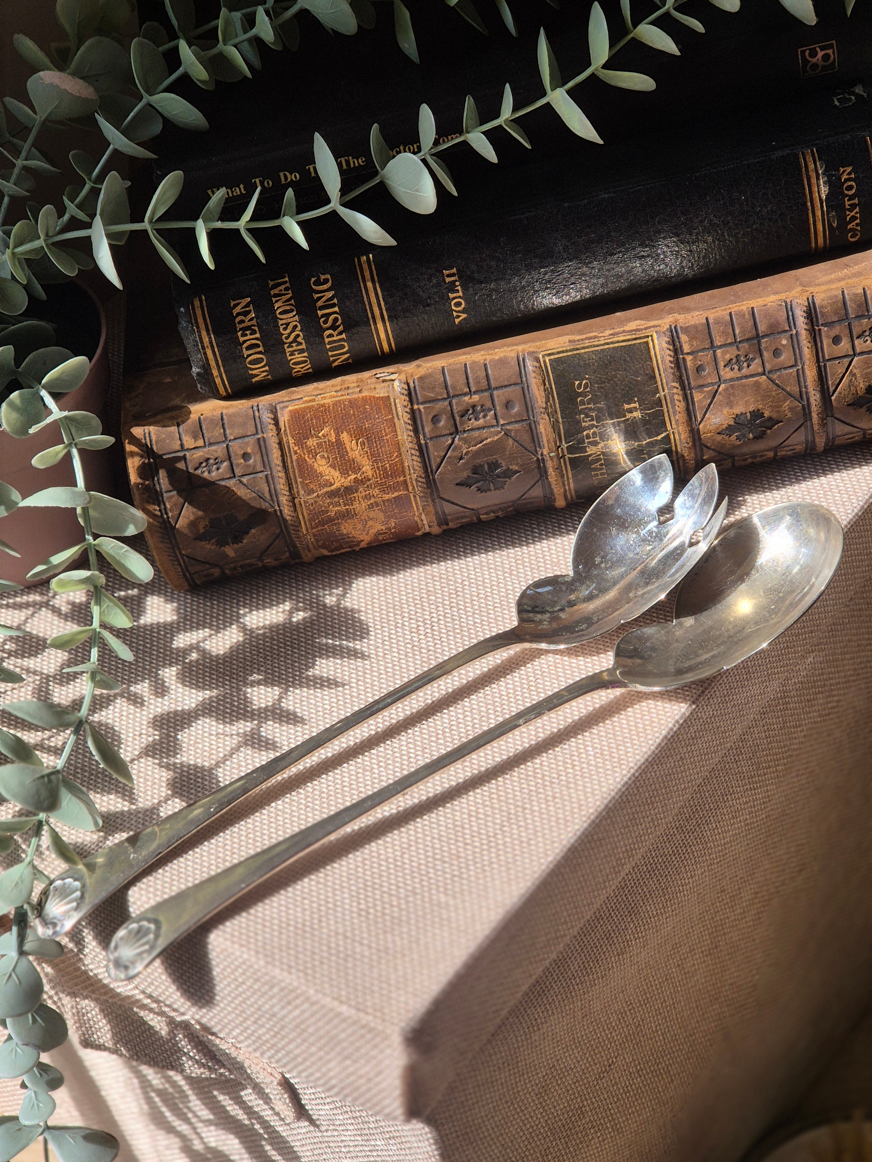Vintage EPNS Silver Plate Salad Serving Spoon Set | Shell Detail Serving Cutlery